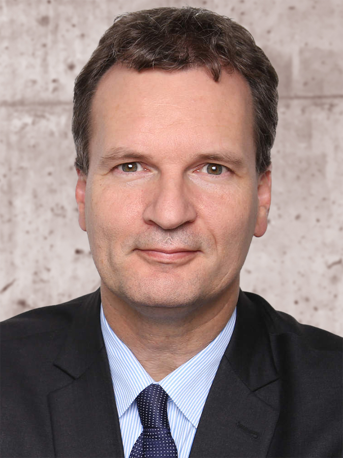 Dirk Uwe Sauer